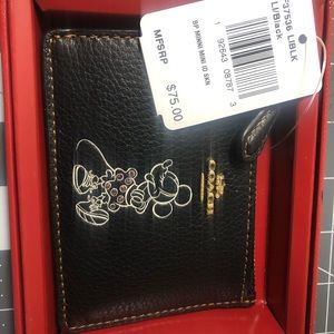 Boxed Minnie Mouse mini skinny Id Case